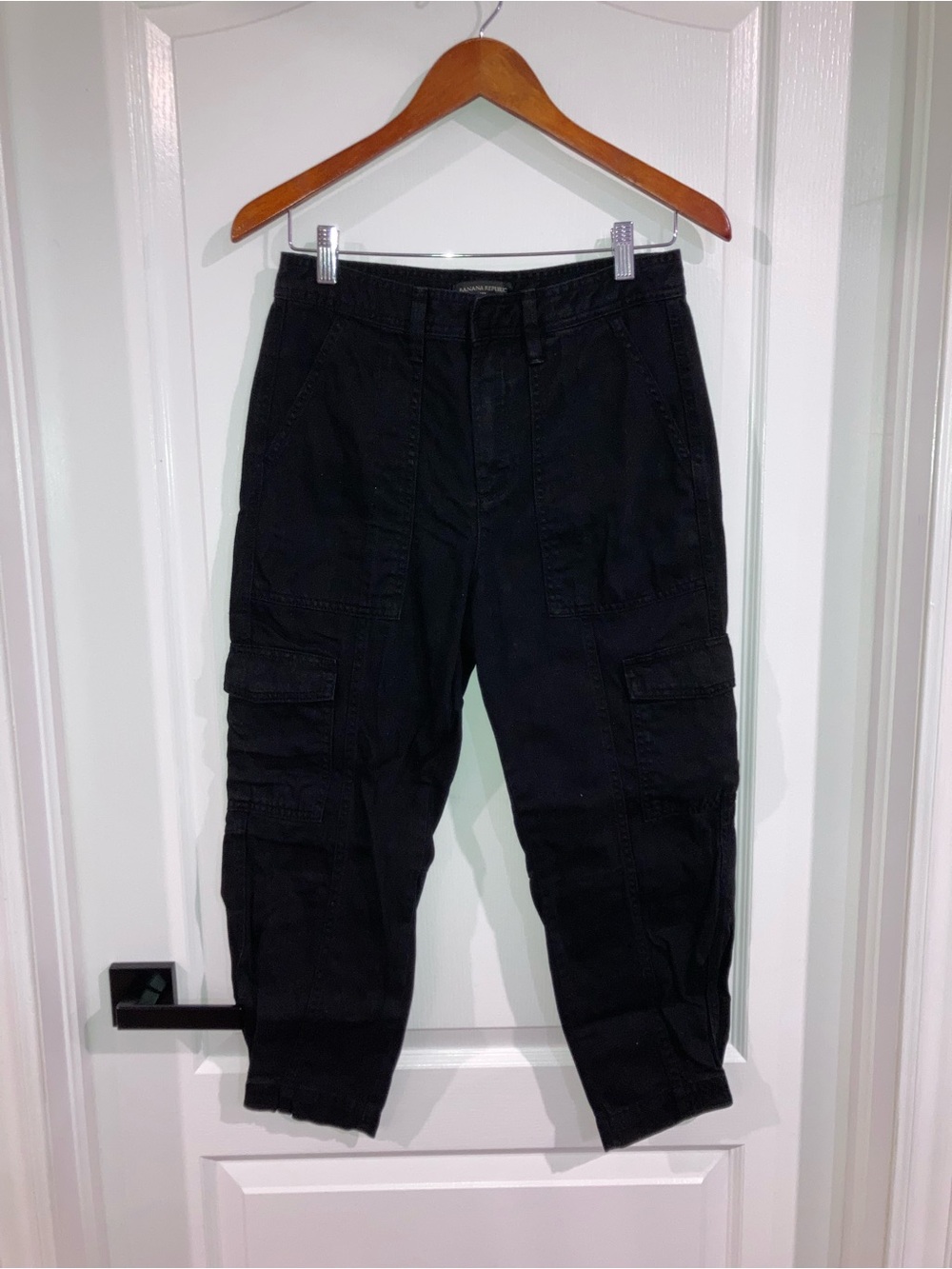 Banana Republic Black Denim Cargo Capri Pants - size 2 Petite